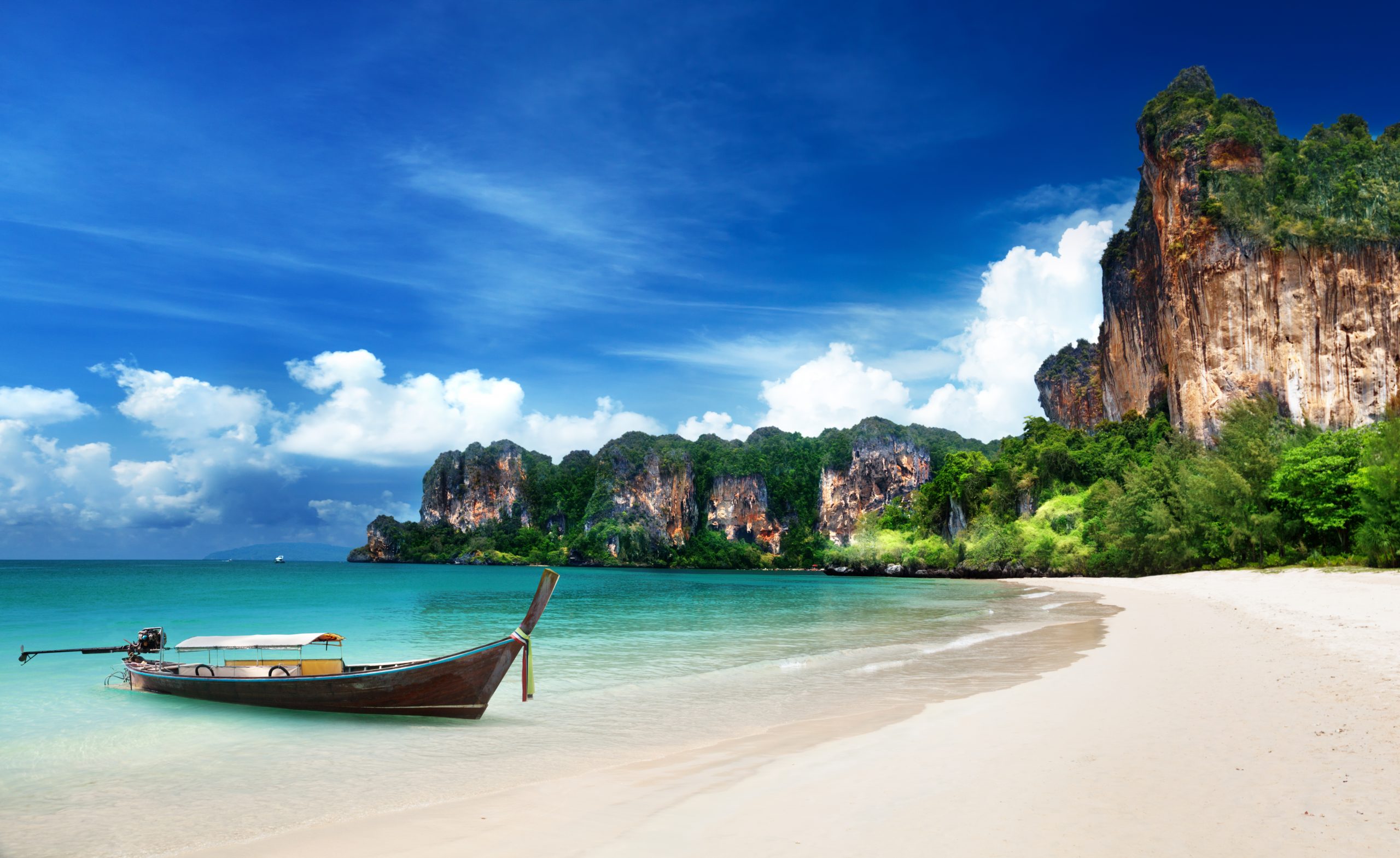 Таиланд открыл часть провинций для посещения туристами